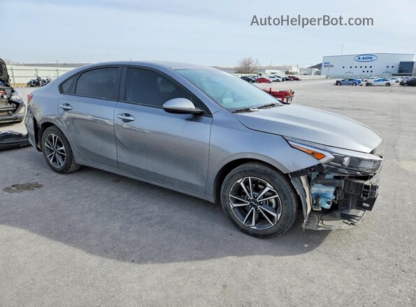 3KPF24AD4NE433042 2022 KIA FORTE Серебряный Передняя правая четверть