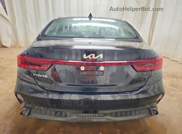 3KPF24AD4RE733783 2024 KIA FORTE Черный Вид сзади