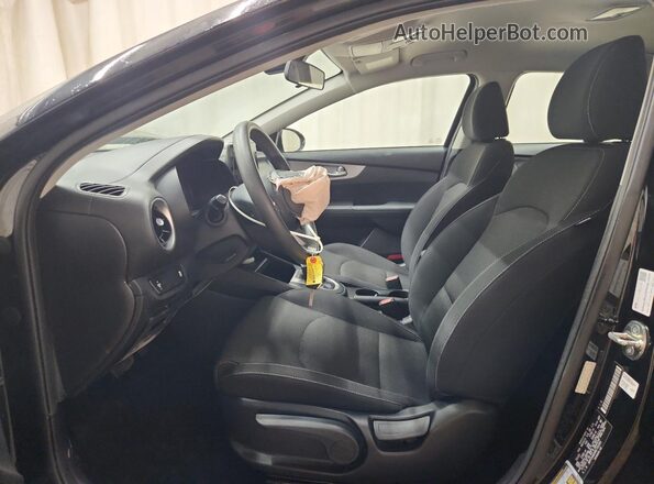 3KPF24AD4RE733783 2024 KIA FORTE Черный 