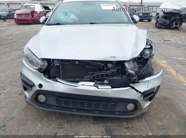 3KPF24AD6LE251680 2020 KIA FORTE Серебряный Вид спереди
