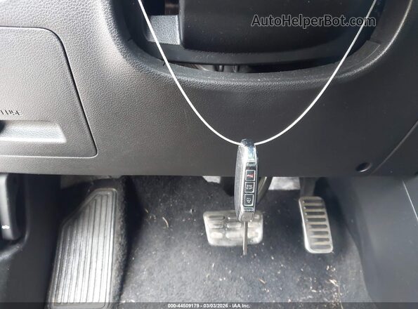 3KPF24AD6LE251680 2020 KIA FORTE Серебряный Вид панели приборов
