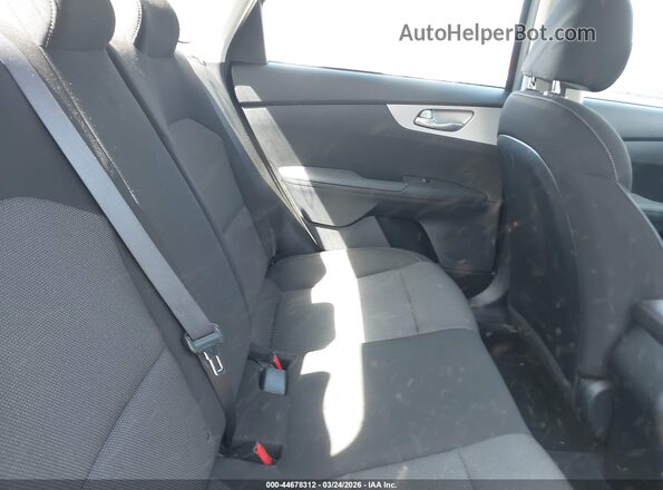 3KPF24AD7RE749069 2024 KIA FORTE Серебряный Вид наклейки с VIN-кодом