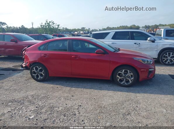 3KPF24AD9ME359003 2021 KIA FORTE Бордовый Вид задней части салона