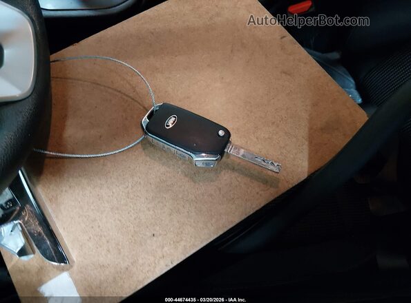 3KPF24ADXKE010025 2019 KIA FORTE White Vista del salpicadero