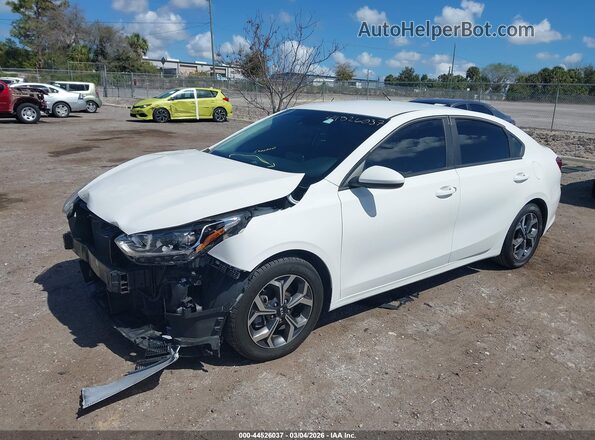 3KPF24ADXLE205656 2020 KIA FORTE Белый Передняя левая четверть
