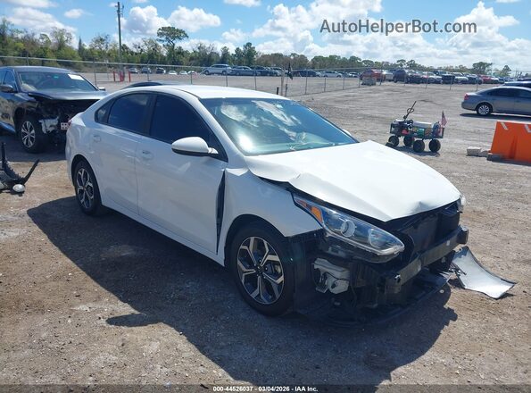 3KPF24ADXLE205656 2020 KIA FORTE Белый Передняя правая четверть
