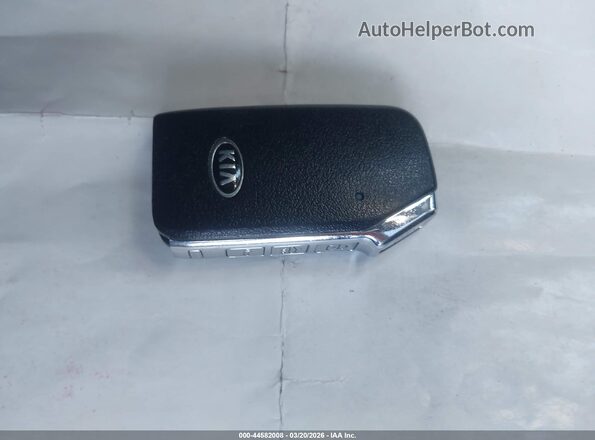 3KPF34AD1LE247050 2020 KIA FORTE Коричневый Вид панели приборов
