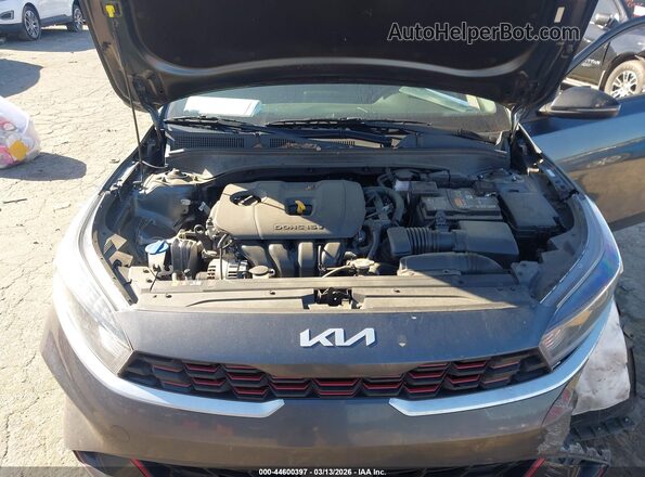 3KPF54AD2RE727908 2024 KIA FORTE Серый Вид сзади