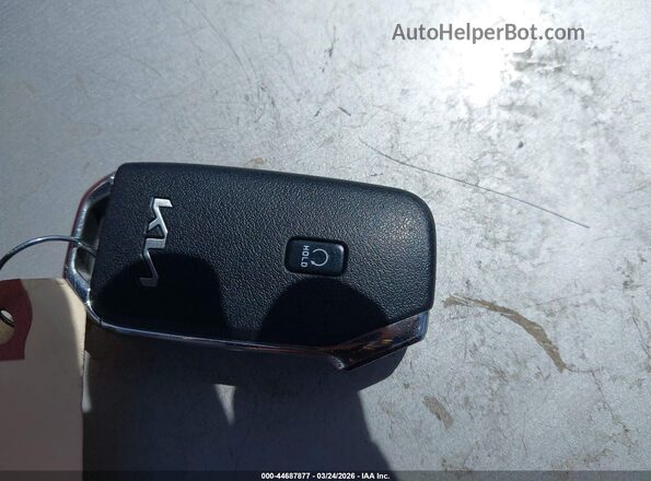 3KPF54AD2RE820086 2024 KIA FORTE White Առջևի վահանակի տեսք