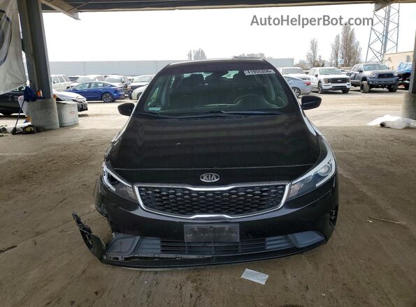 3KPFK4A76JE274075 2018 KIA FORTE Черный Вид спереди