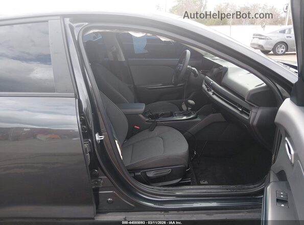 3KPFT4DE1SE034375 2025 KIA K4 Gray Вид салону спереду