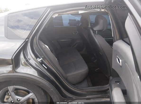3KPFT4DE1SE034375 2025 KIA K4 Gray Вид наклейки з VIN-кодом