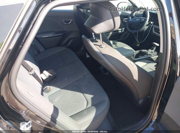 3KPFT4DE3SE145137 2025 KIA K4 Черный Вид наклейки с VIN-кодом