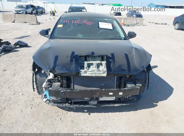 3KPFT4DE3SE145137 2025 KIA K4 Черный Вид задней части салона