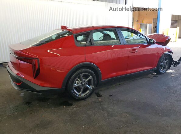 3KPFT4DE3TE254988 2026 KIA K4 Красный Задняя правая четверть