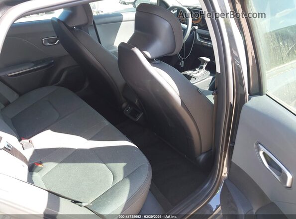 3KPFT4DE5SE213115 2025 KIA K4 Gray Widok naklejki z numerem VIN