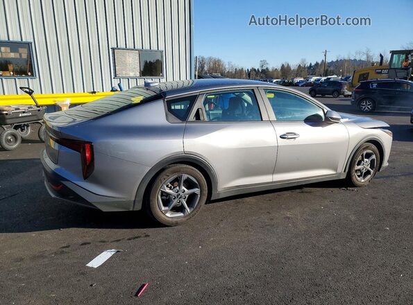 3KPFT4DEXSE013461 2025 KIA K4 Серый Задняя правая четверть