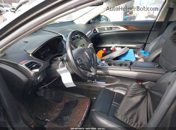 3LN6L2LU0GR620722 2016 LINCOLN MKZ HYBRID Gray Widok wnętrza z tyłu