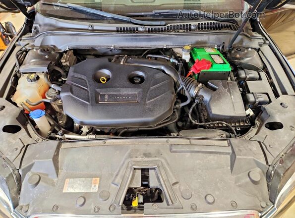 3LN6L5F97JR629322 2018 LINCOLN MKZ Black Вид задньої частини салону