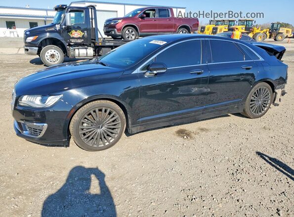 3LN6L5FC7JR627095 2018 LINCOLN MKZ Черный Передняя левая четверть