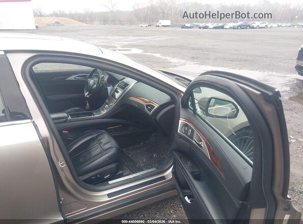 3LN6L5MU2JR603850 2018 LINCOLN MKZ HYBRID Tan Widok wnętrza z przodu