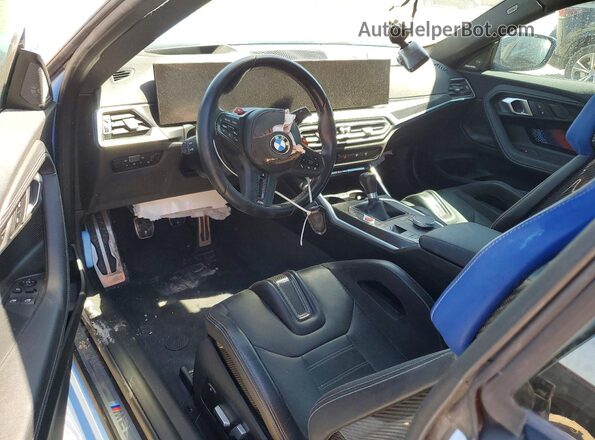 3MF13DM04R8E42079 2024 BMW M2 Синий Вид панели приборов