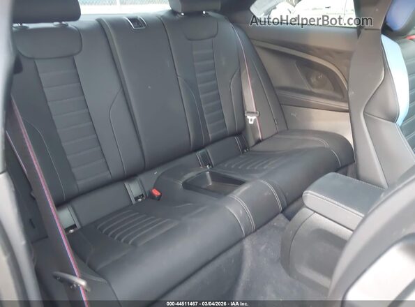 3MF13DM05R8D80546 2024 BMW M2 Черный Вид наклейки с VIN-кодом