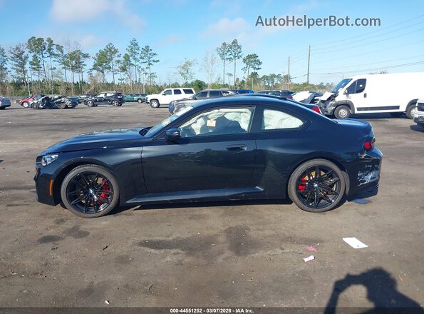 3MF23DM00S8F72676 2025 BMW M2 Black სალონის 360-გრადუსიანი ხედი