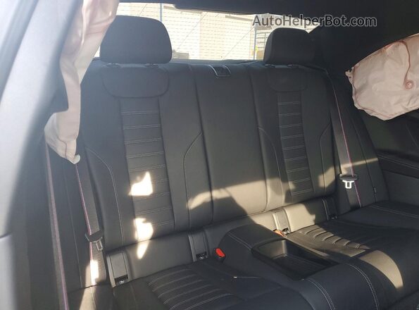 3MF23DM01S8F01681 2025 BMW M2 Gray უკანა სავარძლების ხედი