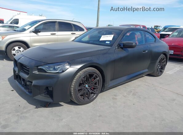 3MF23DM02S8E99892 2025 BMW M2 Black წინა მარცხენა ხედი სამი მეოთხედიდან
