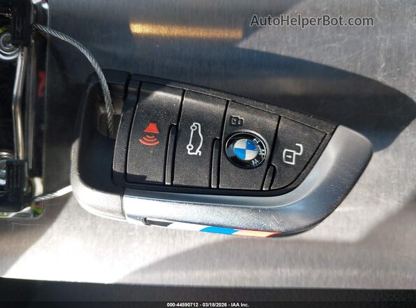 3MF23DM02S8E99892 2025 BMW M2 Black წინა პანელის ხედი