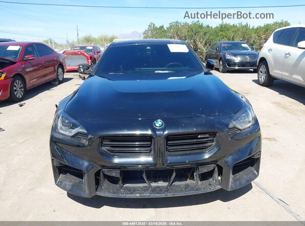 3MF23DM09S8F03985 2025 BMW M2 Black უკანა სალონის ხედი