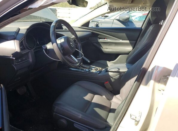 3MVDMBBM6RM695062 2024 MAZDA CX-30 Gray წინა სალონის ხედი