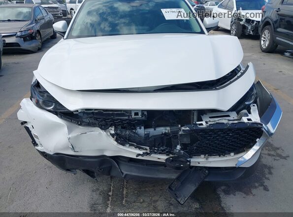 3MVDMBCL8NM423693 2022 MAZDA CX-30 Белый Вид спереди