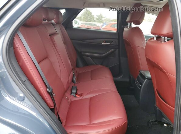 3MVDMBCM7SM840498 2025 MAZDA CX-30 Серый Вид задней части салона
