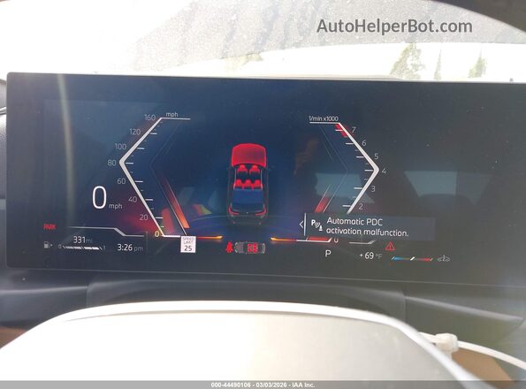 3MW89CW07T8G10681 2026 BMW OTHER Черный Вид задних сидений