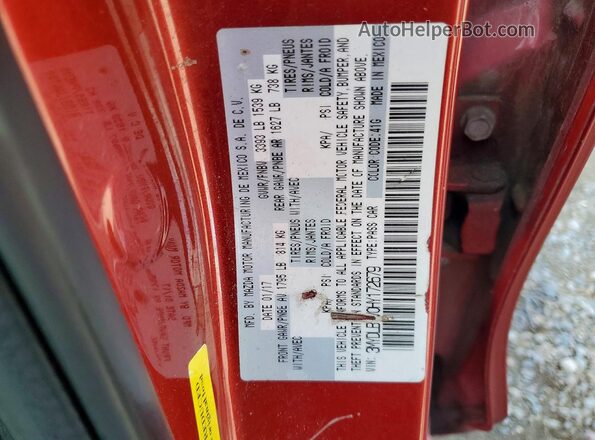 3MYDLBYV0HY172679 2017 TOYOTA YARIS Red Widok komory silnika