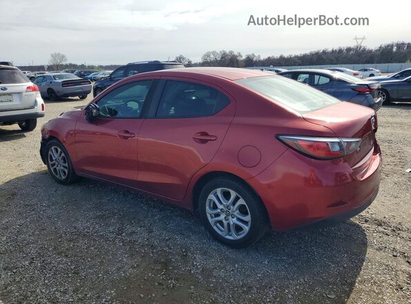 3MYDLBYV0HY172679 2017 TOYOTA YARIS Red Tył lewy