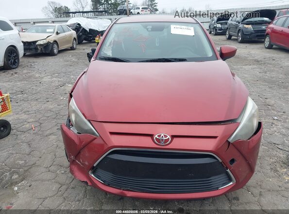 3MYDLBYV1JY324006 2018 TOYOTA YARIS IA Red Widok zestawu wskaźników