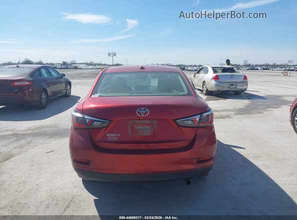 3MYDLBYV1KY509755 2019 TOYOTA YARIS Red 