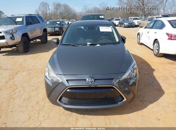 3MYDLBYV2HY183389 2017 TOYOTA YARIS IA Light Blue Widok zestawu wskaźników