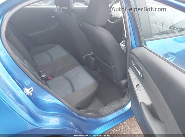 3MYDLBYV2JY325018 2018 TOYOTA YARIS IA Синий Вид наклейки с VIN-кодом