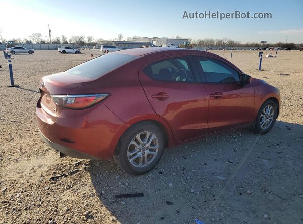 3MYDLBYV7HY161629 2017 TOYOTA YARIS Red Trasero derecho