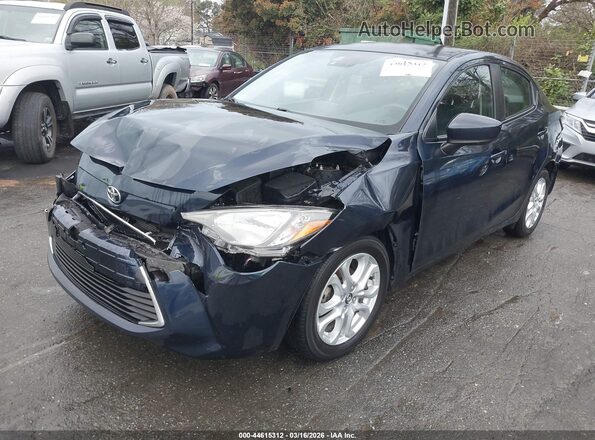 3MYDLBYV7JY326309 2018 TOYOTA YARIS IA Синий Передняя левая четверть