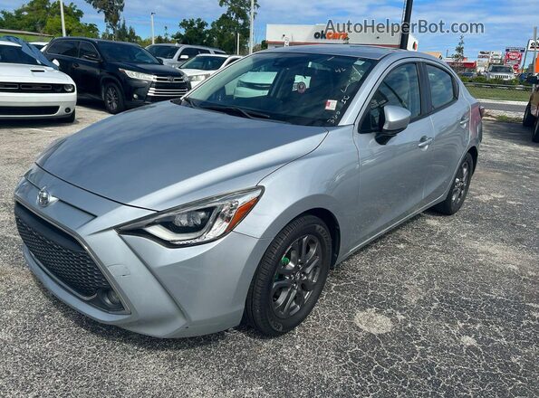 3MYDLBYV8KY509896 2019 TOYOTA LE Silver Tył lewy
