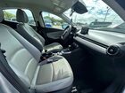 2019 Toyota Yaris Xle Silver vin: 3MYDLBYV8KY509896