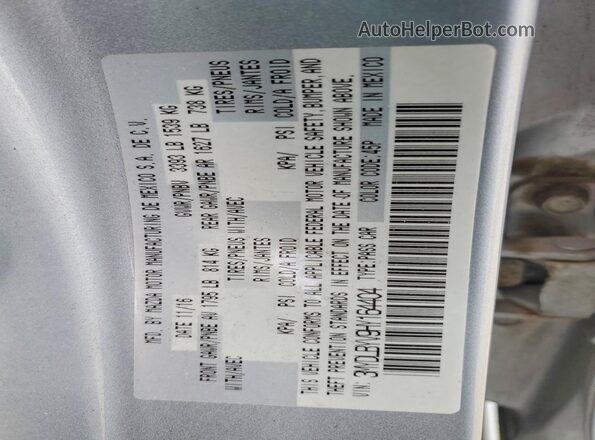 3MYDLBYV9HY164404 2017 TOYOTA YARIS Серебряный Вид подкапотного пространства