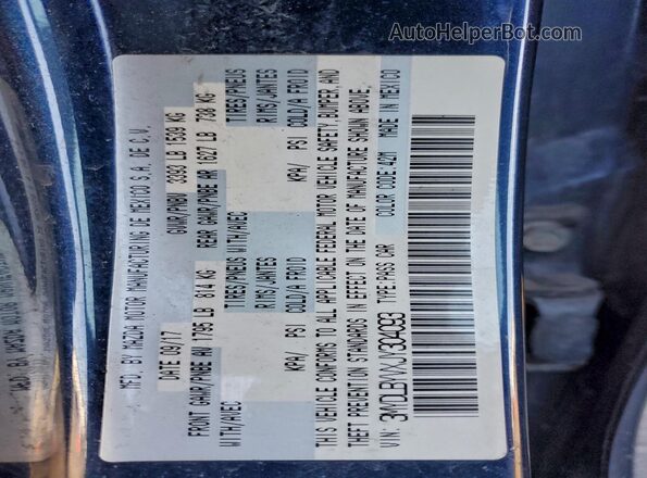 3MYDLBYVXJY304093 2018 TOYOTA YARIS Blue Widok komory silnika