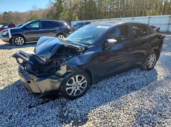 3MYDLBZV1GY145908 2016 TOYOTA SCION Черный Передняя левая четверть