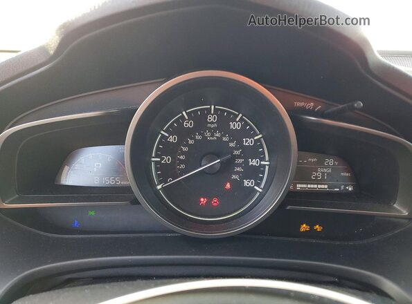 3MZBN1V76HM132580 2017 MAZDA 3 Красный Вид щитка приборов